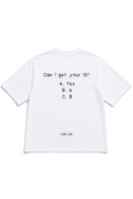 Retro della t-shirt oversize bianca CAN I GET YOUR IG? di 4AM Season con grafica nera stampata sul retro