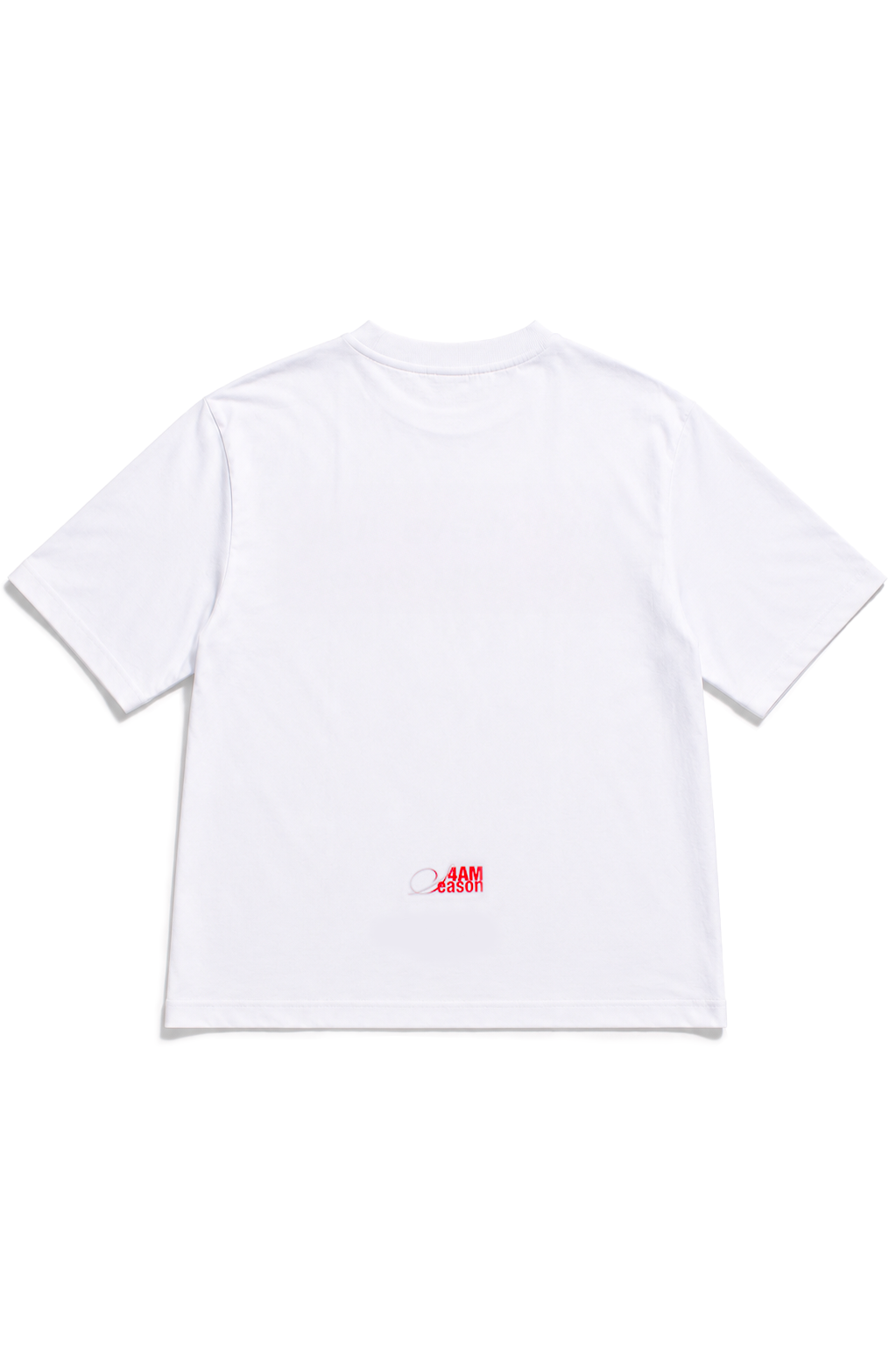Retro della t-shirt oversize bianca I AM THE RED FLAG - 4AM Season